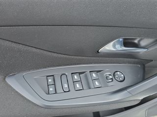 Peugeot 308 SWActive Pack BlueHDi 130 S&S MAN