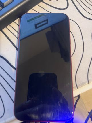 iPhone 11 Rojo 128 GB con caja