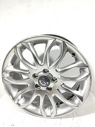 LLANTA VOLVO C30 (533) (2)