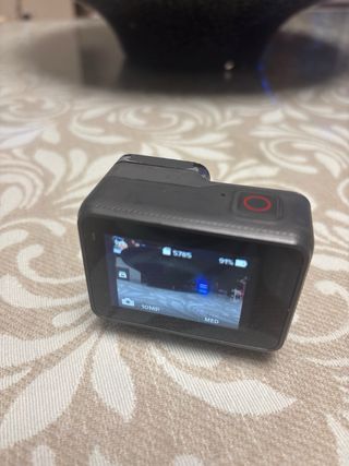 GoPro Hero con 2 baterías y cargador