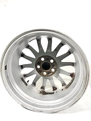 LLANTA VOLVO C30 (533) (3)