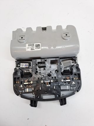 LUZ INTERIOR KIA STONIC (8)