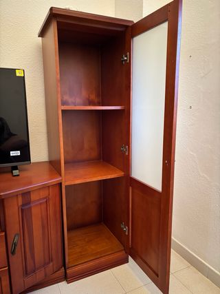 Mueble de salón de madera