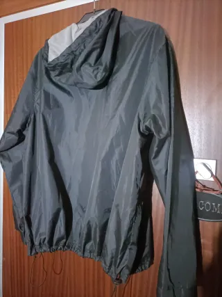Cortavientos impermeable Smirnoff negro L unisex