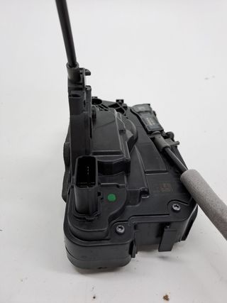 CERRADURA PUERTA TRASERA DERECHA FORD FOCUS (3)