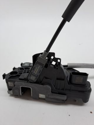 CERRADURA PUERTA TRASERA DERECHA FORD FOCUS (3)