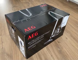 Aspiradora AEG Lx7-2-Db-P sin bolsa