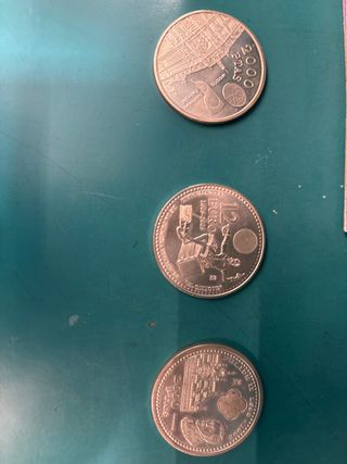 Colección de 3 monedas antiguas