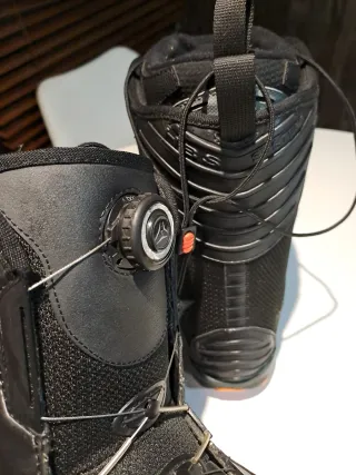 SCARPONI SNOWBOARD ATOMIC taglia 43.5 uomo blacknight