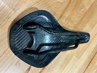 Sillín Fizik Antares Carbono