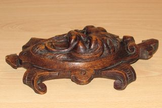 Antigua talla madera friso diablo león demonio