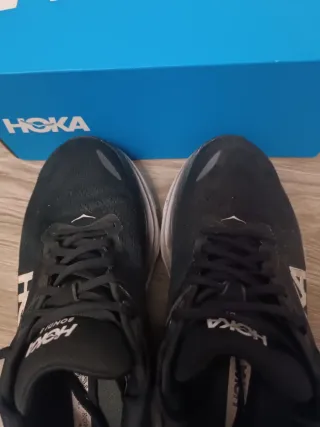 Hoka Bondi 8