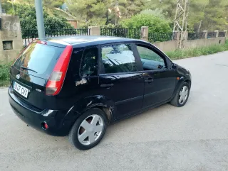 Ford Fiesta 1.4HDi. 185mil km 5puertas