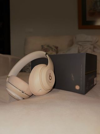 Beats Studio 3 Wireless Desert Arena