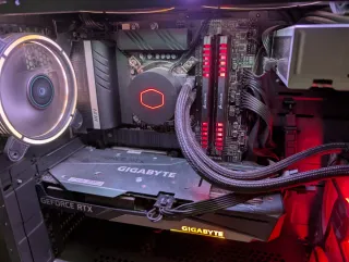 PC Gamer i7-11700K + RTX 3060 con caja | SSD +HDD
