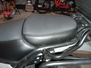 Asientos Royal Enfield Himalayan 411