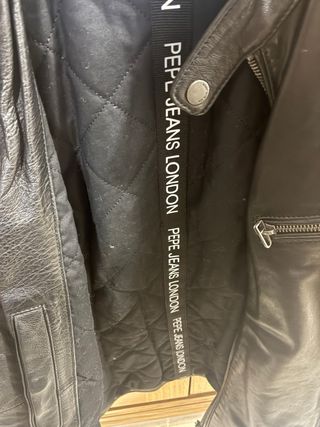 Chaqueta de cuero Pepe Jeans negra
