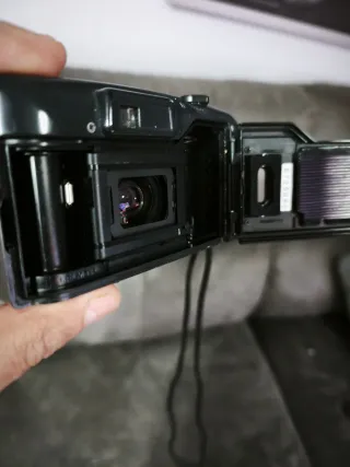 Cámara Konica Gris Plata