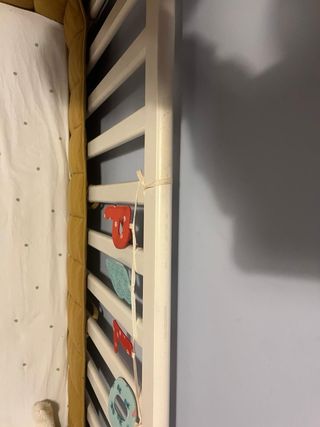 Cuna Ikea sin colchón