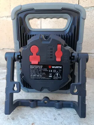 Foco LED Wurth a batería 2500 lmn. Nuevo!