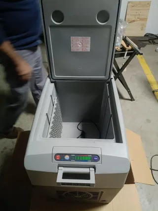 Nevera Dometic Tropicool TC35 Termoeléctrica