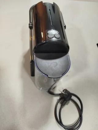 Cafetera Nespresso DeLonghi Negra