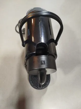 Cafetera Nespresso DeLonghi Negra