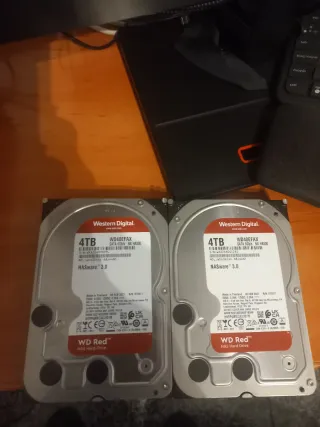 Synology DS216+ con HDD 4TB WD Red