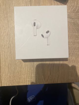 Apple AirPods 3ª Gen Blancos