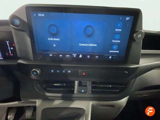 Ford Transit Custom 1996 cm³ 100 kW / 136 CV