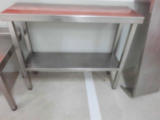 Mesa de dos baldas de acero inoxidable