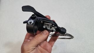 Mando + Cambio SRAM NX 12v