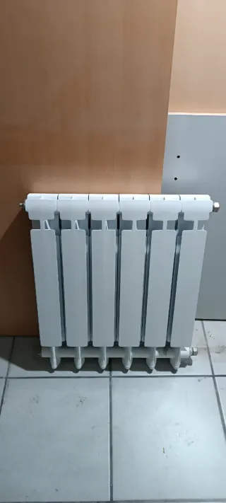 Radiadores de agua metálicos