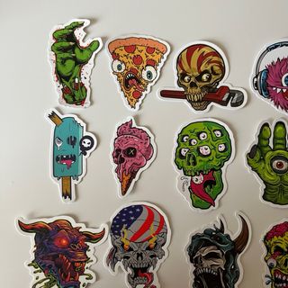 Stickers Autocolantes Terror Caveiras Zombies