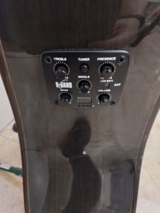 Guitarra Electroacústica POL