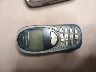 2 Teléfonos Siemens C55 y otro