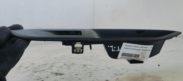 MANDO ELEVALUNAS TRASERO IZQUIERDO PEUGEOT 3008 A