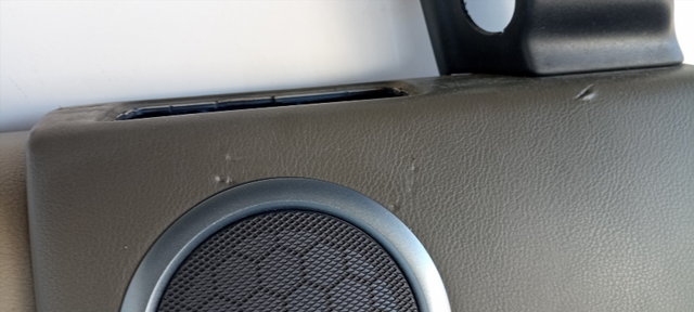 GUARNECIDO PUERTA DELANTERA IZQUIERDA LAND ROVER