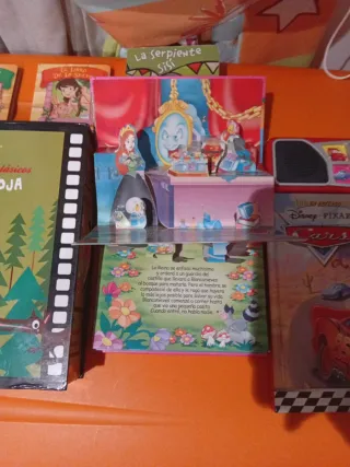 Caperucita roja,cars, serpientes...