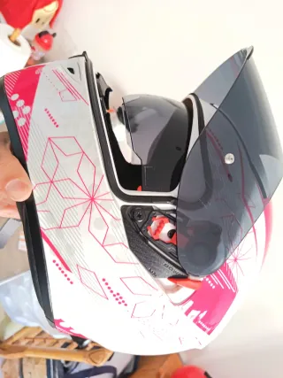 Casco AGV K-3 Blanco y Rosa