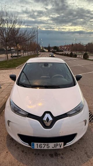 Renault ZOE Bateria en propiedad, con golpe traser