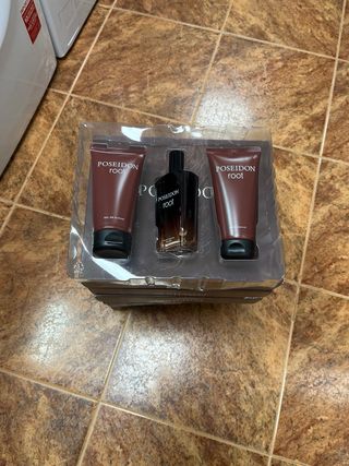 Lote 8 cajas poseidon root