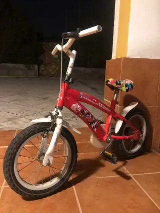 Bicicleta Infantil Rayo McQueen Roja
