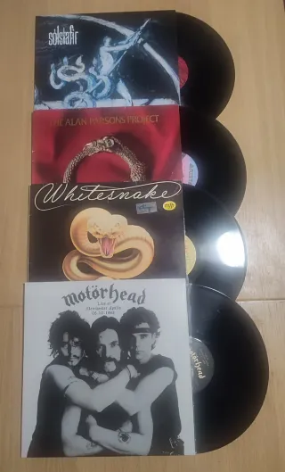 4 LPs Vinilos Rock/Punk 1 x 15€ 2 x 25€