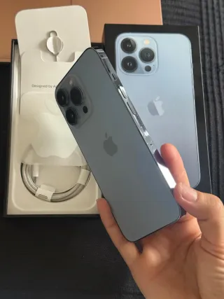 iPhone 13 Pro 128GB Azul Plata (Como Nuevo)