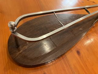 Jamonero con cuchillo