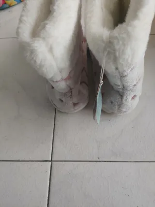 Botines casa estrellas rosas y blancos