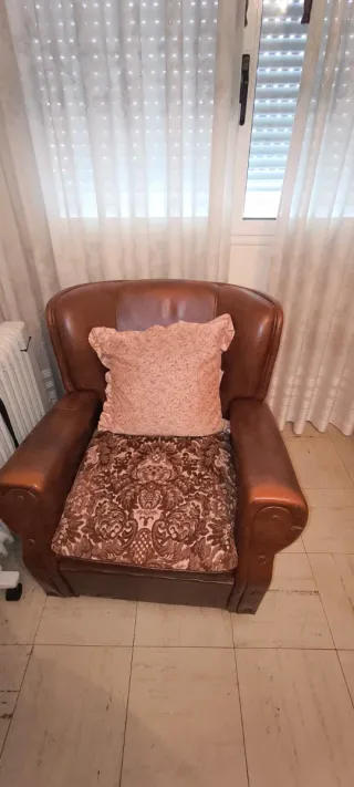 Sofá y 2 Sillones Clásicos