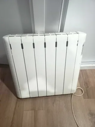 Radiador eléctrico blanco