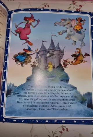 Dos libros infantiles.